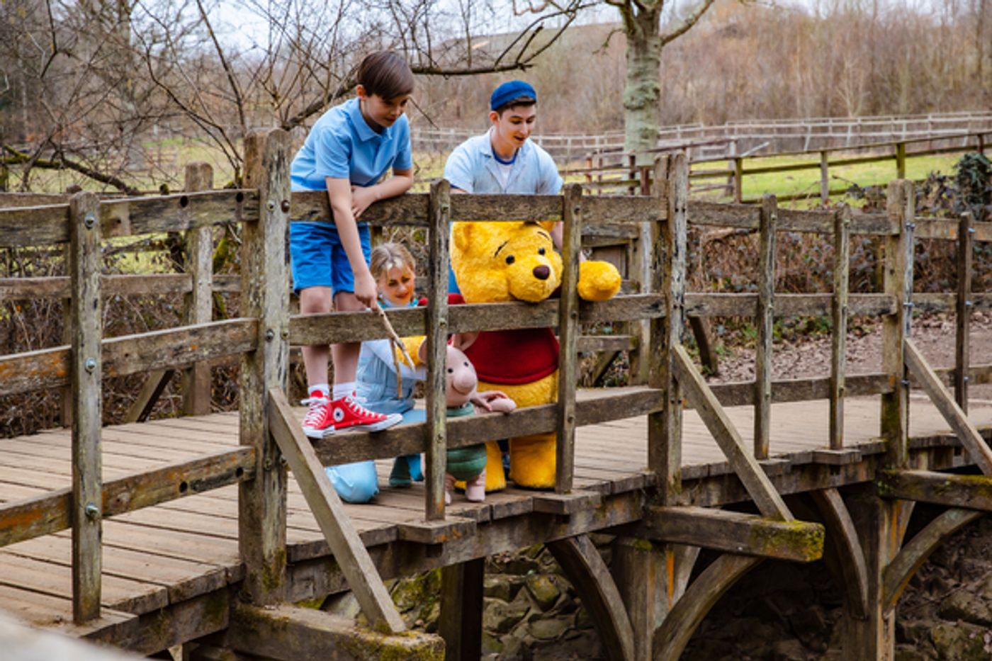 Photos/Video: The UK Cast of WINNIE THE POOH Visits Hundred Acre Wood  Image