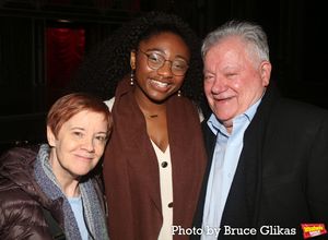 Shubert Organization Creative Projects Director Dessie Moynihan, Samara Joy and Producer/CEO & Chairman of The Shubert Organization Robert E. Wankel @ BroadwayWorld Shubert Organization Creative Projects Director Dessie Moynihan, Samara Joy and Produ Photo