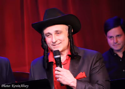 Stephen DeRosa Photo