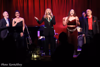 Curtis Moore, Jenn Colella, Amanda Green, Tamika Lawrence, Stephen DeRosa Photo