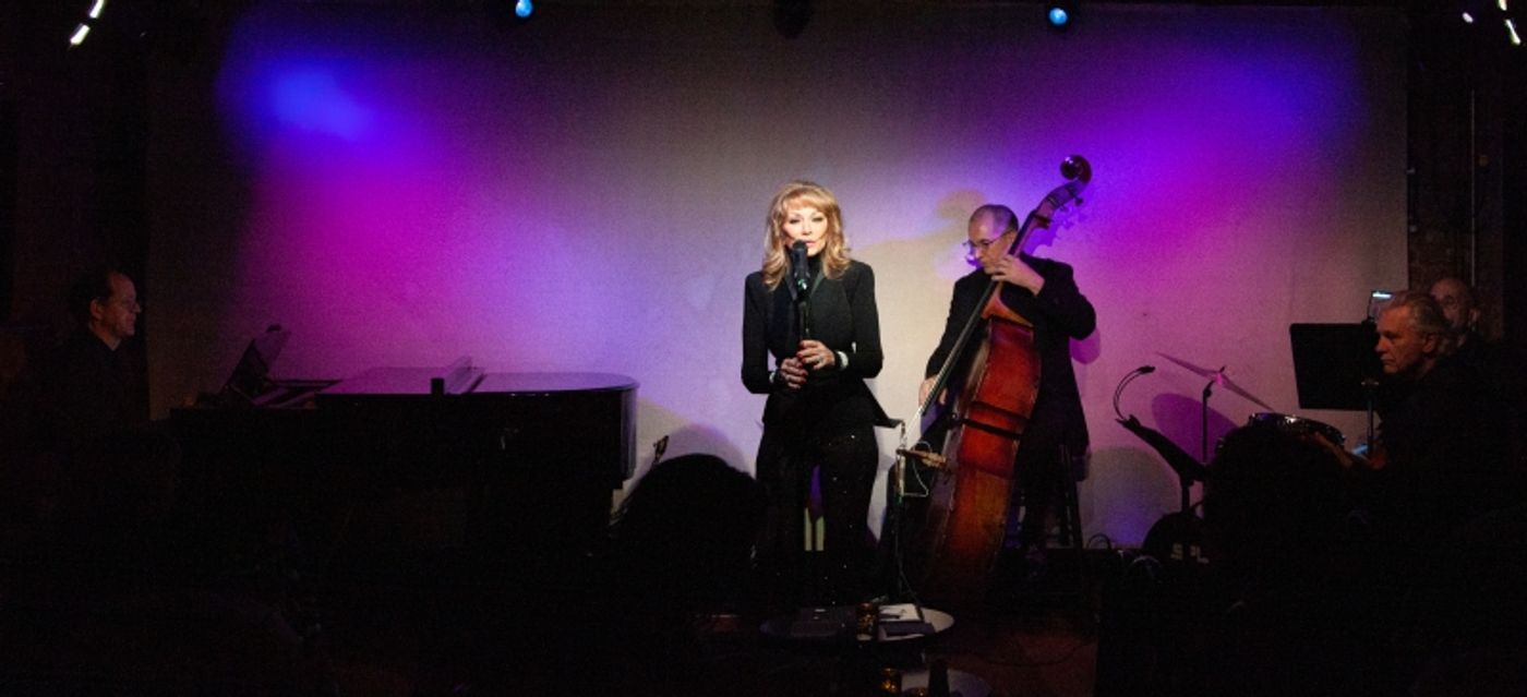 Review: SAXY SUSIE Clausen Sounds Sweet In Don't Tell Mama Solo Show Debut Review: SAXY SUSIE Clausen Sounds Sweet In Don't Tell Mama Solo Show Debut Image