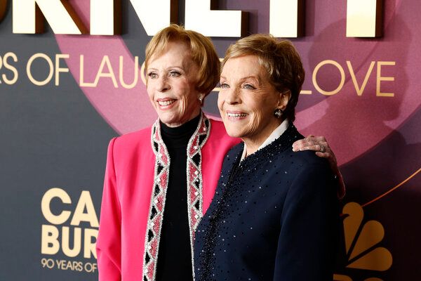 Carol Burnett, Julie Andrews Photo