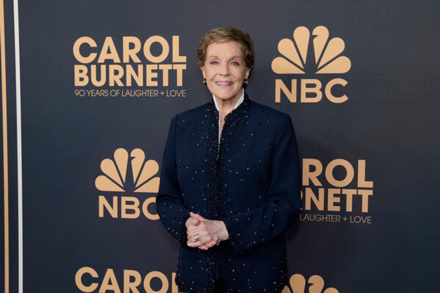 Photos: Julie Andrews, Billy Porter & More Gather to Honor Carol Burnett  Image