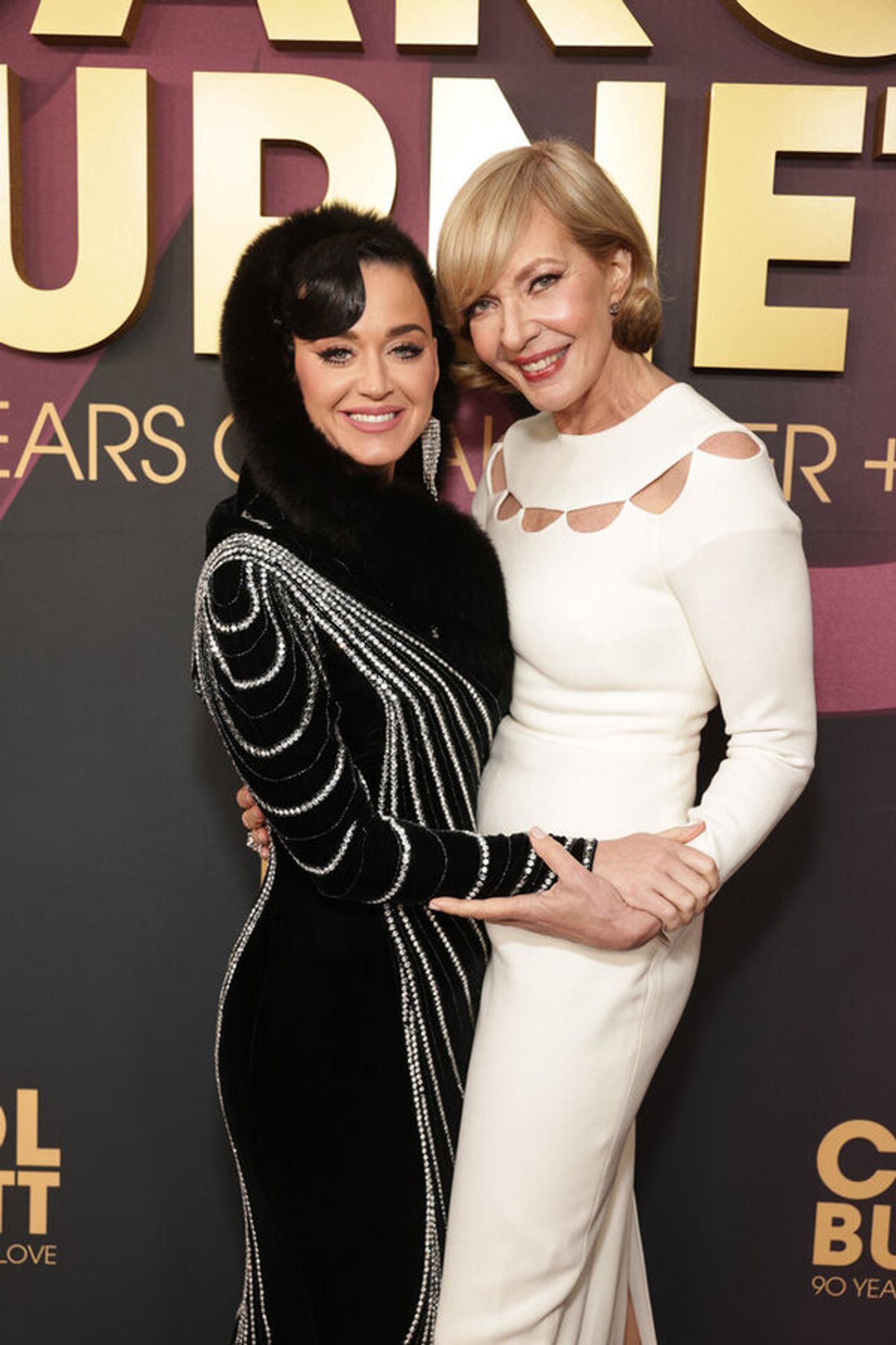 Photos: Julie Andrews, Billy Porter & More Gather to Honor Carol Burnett Photos: Julie Andrews, Billy Porter & More Gather to Honor Carol Burnett Image