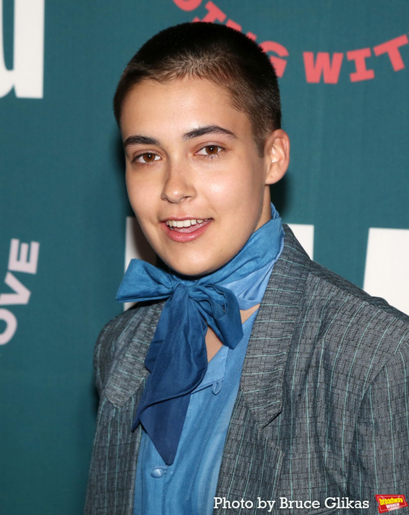 Photos: Dylan Mulvaney, Tom Daley, J. Harrison Ghee, and More Walk the PFLAG 50th Anniversary Gala Red Carpet  Image