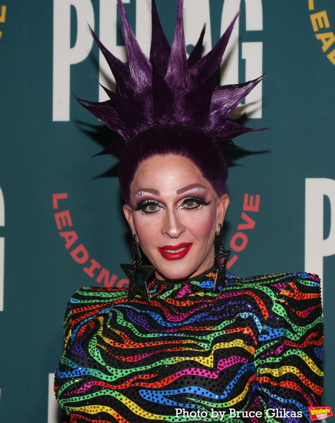 Photos: Dylan Mulvaney, Tom Daley, J. Harrison Ghee, and More Walk the PFLAG 50th Anniversary Gala Red Carpet  Image