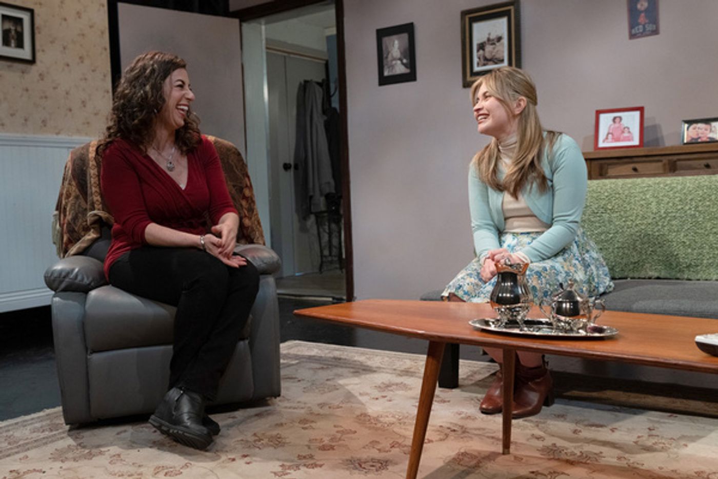 Photos: First Look at Open Fist's TO THE BONE at Theatre 68 Arts Complex  Image
