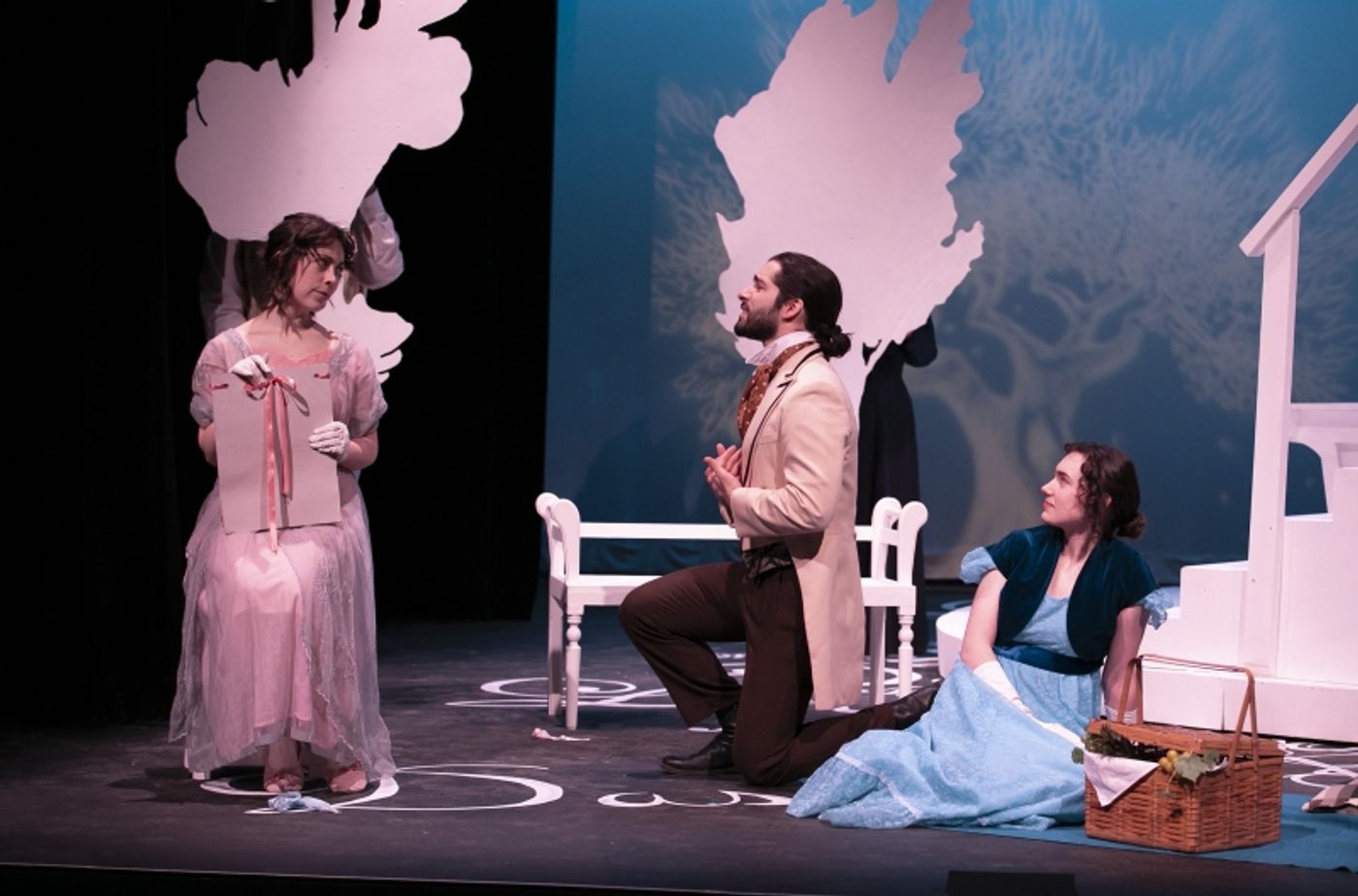 Review: SENSE AND SENSIBILITY at Ottawa Little Theatre  Image