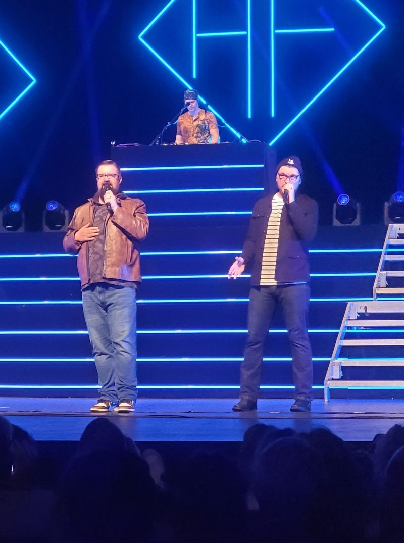 Review: HOME FREE: ROAD SWEET ROAD at Robinson Center  Image