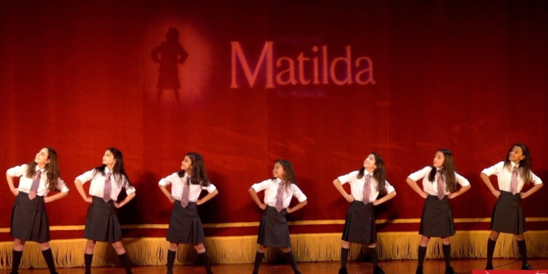 Por las mujeres que actúan Por las mujeres que actúan Image