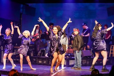 Julia Wyman, Erin R. Johnson, Kristina Dustan, Molly Quinn, and Michelle Weingarden-B Photo