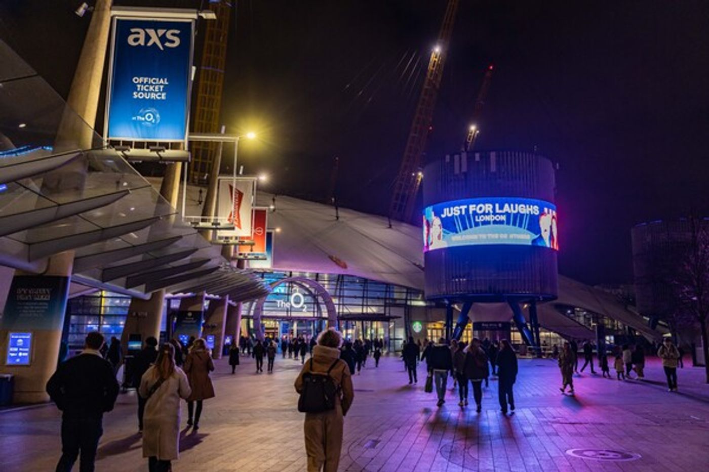 Photos: Graham Norton, Katherine Ryan, and More Take the Stage at JUST FOR LAUGHS LONDON FESTIVAL Photos: Graham Norton, Katherine Ryan, and More Take the Stage at JUST FOR LAUGHS LONDON FESTIVAL Image