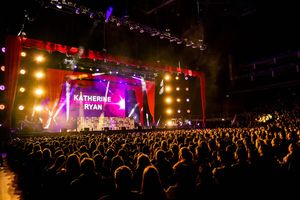 Katherine Ryan @ BroadwayWorld Katherine Ryan Photo