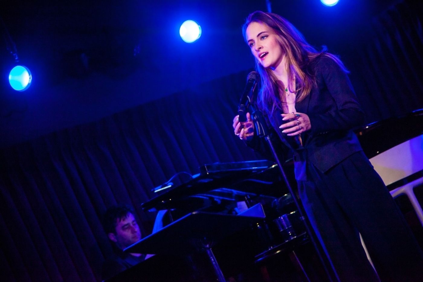 Review: Zoë Van Tieghem A Breath of Fresh Air With SPRING FLING at The Green Room 42 Review: Zoë Van Tieghem A Breath of Fresh Air With SPRING FLING at The Green Room 42 Image