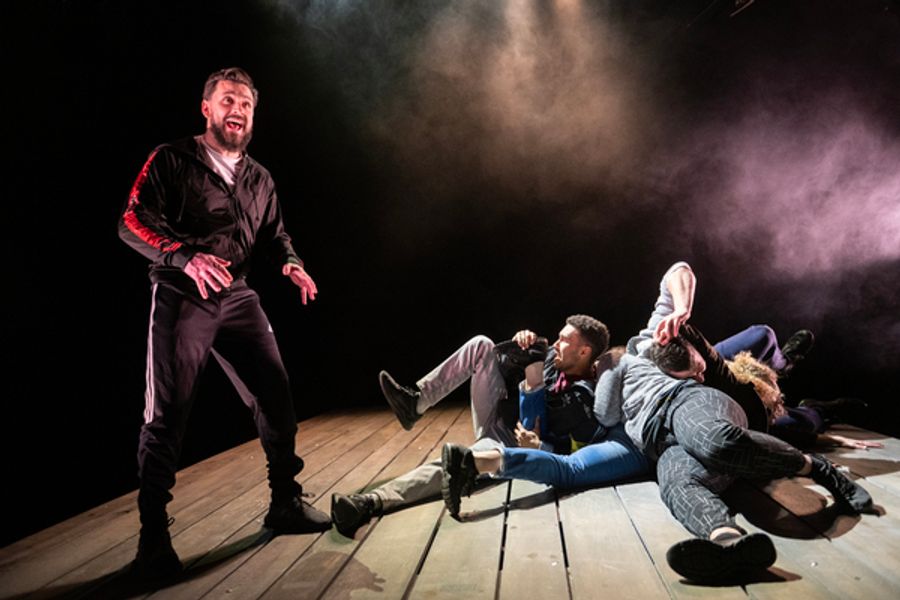 Photos: First Look At ThickSkin And Traverse Theatre Company Presents HOW NOT TO DROWN Image
