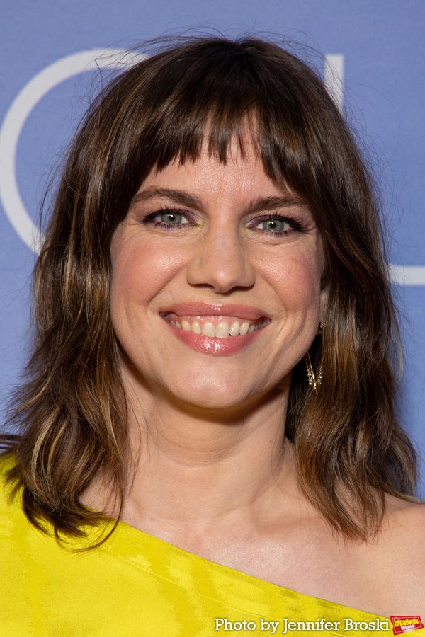Anna Chlumsky Photo