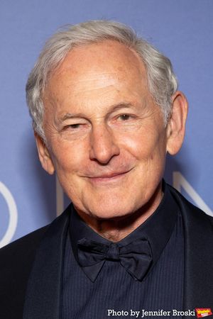 Victor Garber Photo