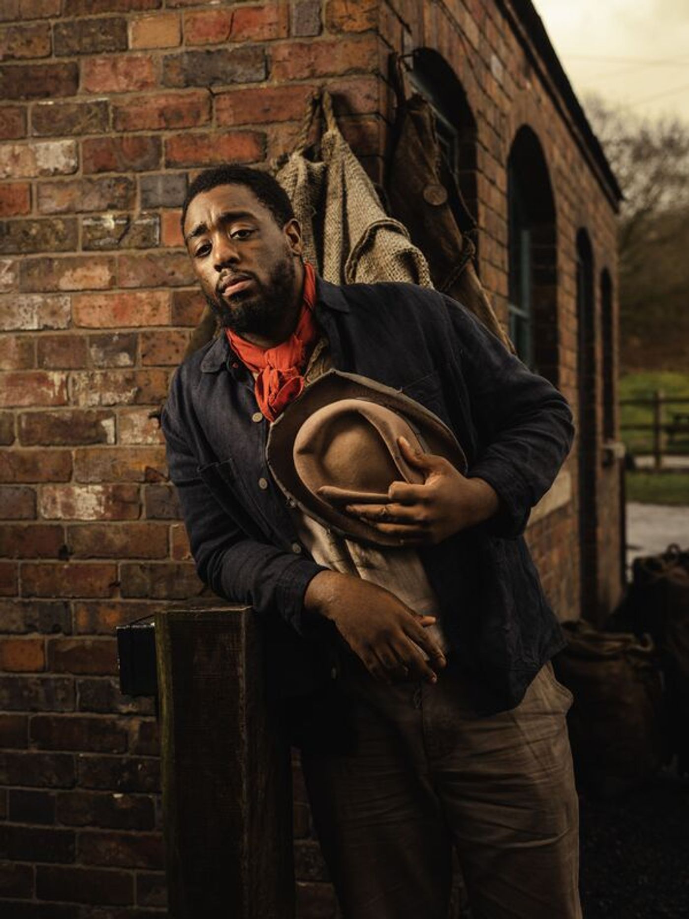 Photos: First Look at the Cast of OF MICE AND MEN at Birmingham Rep  Image