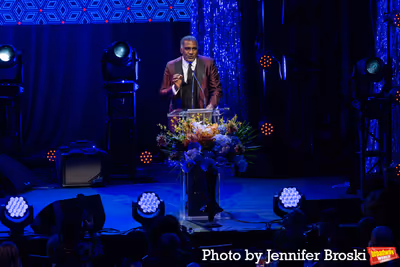 Norm Lewis Photo