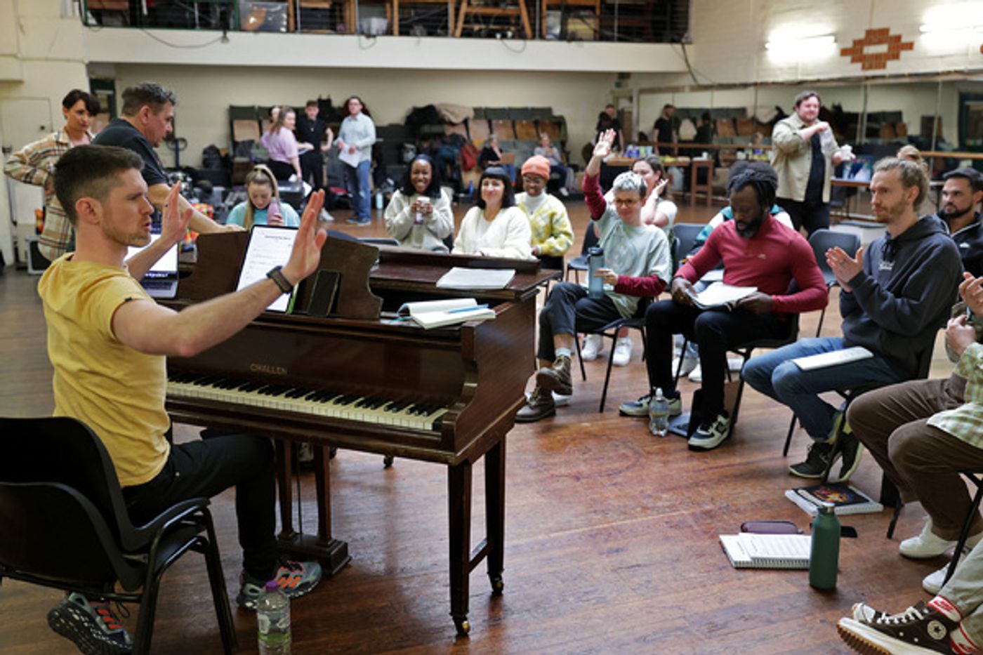 Photos: Inside Rehearsal For the UK Tour of THE SPONGEBOB MUSICAL  Image