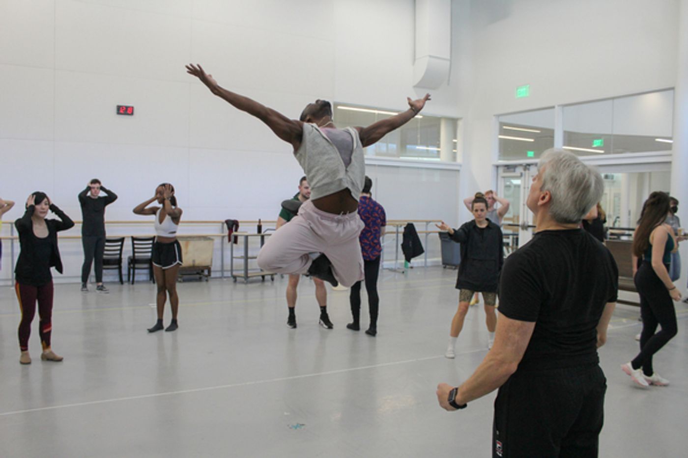 Photos: See Shiloh Goodin, Drew Lachey & More in Rehearsals for A CHORUS LINE at Cincinnati Playhouse in the Park  Image