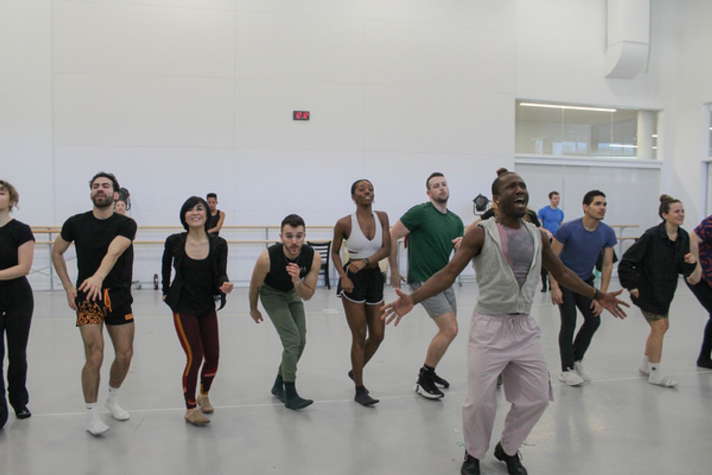 Photos: See Shiloh Goodin, Drew Lachey & More in Rehearsals for A CHORUS LINE at Cincinnati Playhouse in the Park  Image