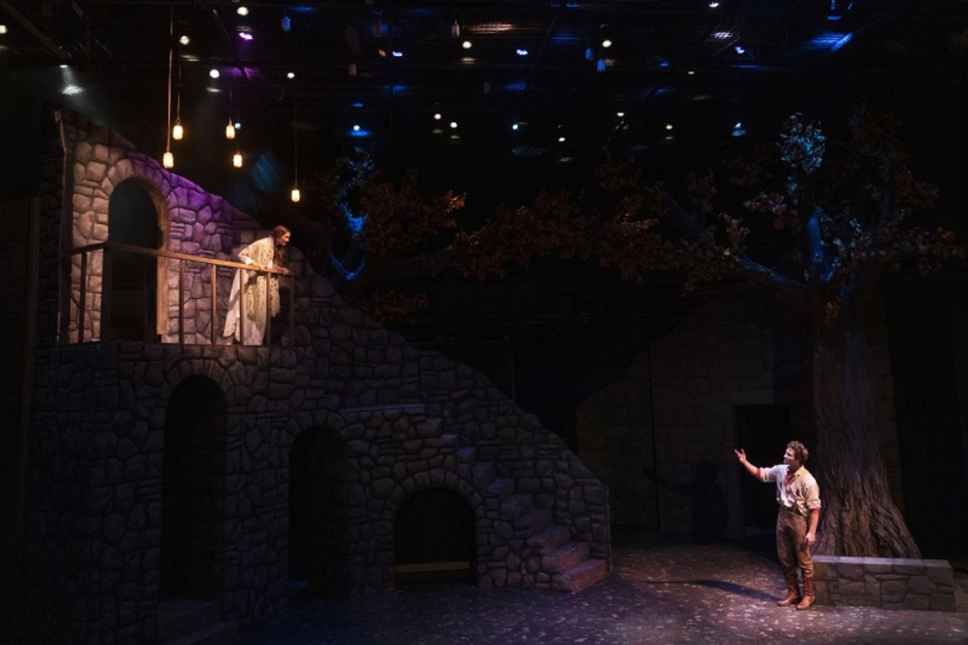 Review: School of Theatre, Film and Television Sets Shakespeare Tragedy in American South  Image