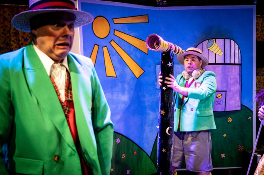 Photos: First Look at SUPER POWER PANTO, Now on Tour!  Image