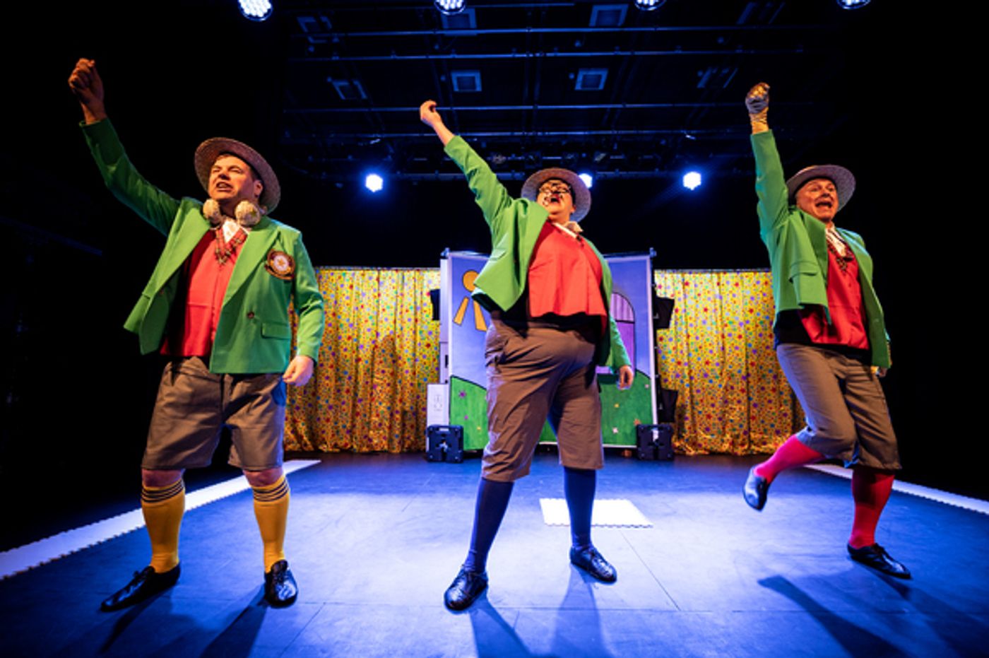 Photos: First Look at SUPER POWER PANTO, Now on Tour!  Image