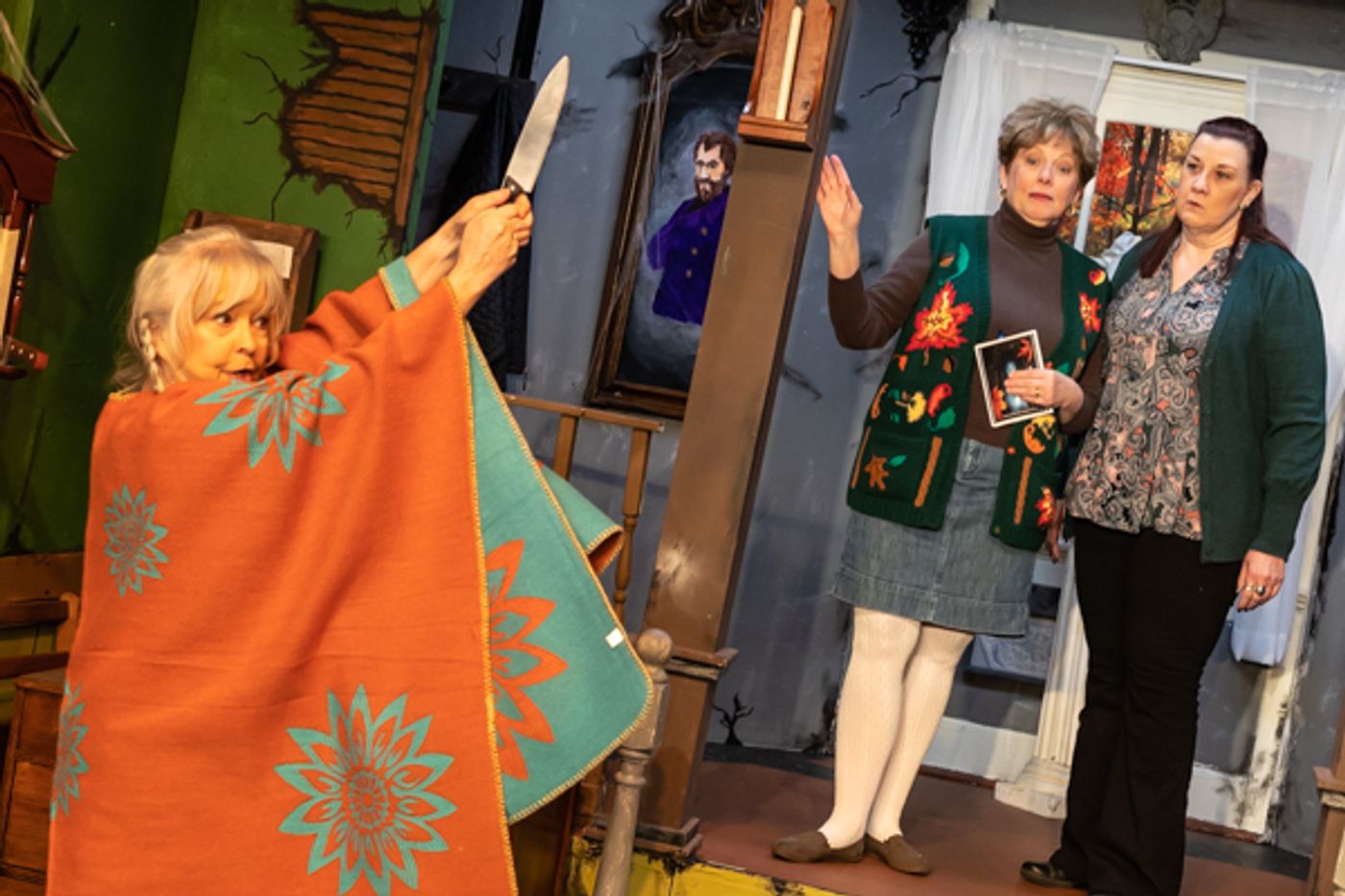 Photos: First look at Little Theatre Off Broadway's MURDER INN  Image