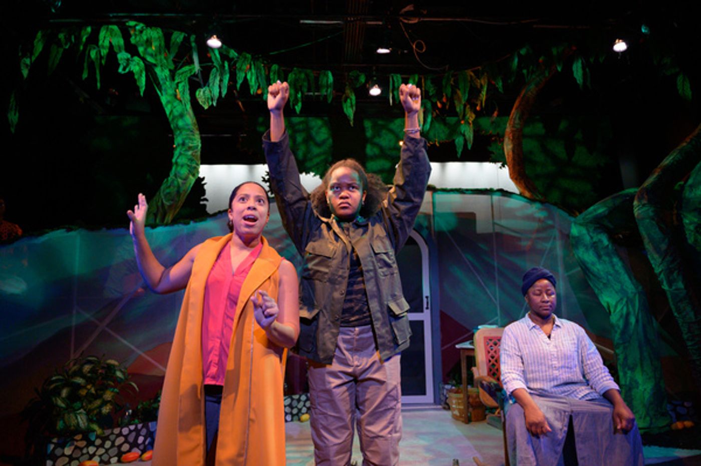 Photos: First Look At ALL MY MOTHERS DREAM IN SPANISH By AZ Espinoza At Proscenium Theatre  Image