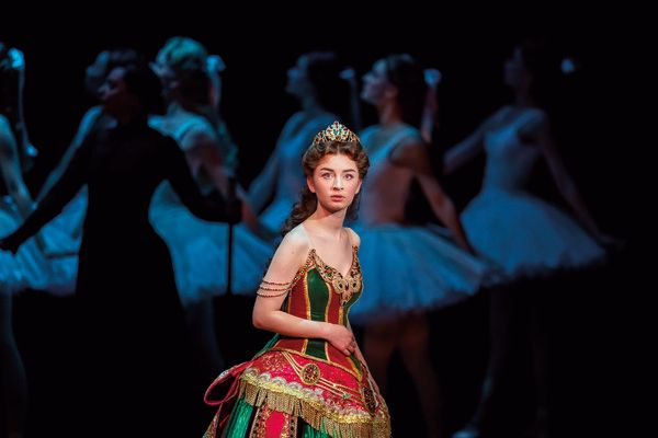 Photos: THE PHANTOM OF THE OPERA Extends Booking and Releases New Photos — photo 5 of 9