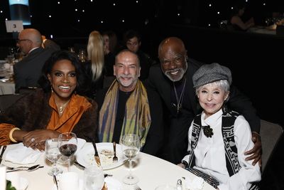 Sheryl Lee Ralph, Nevin Dolcefino, Glynn Turman and Rita Moreno  Photo
