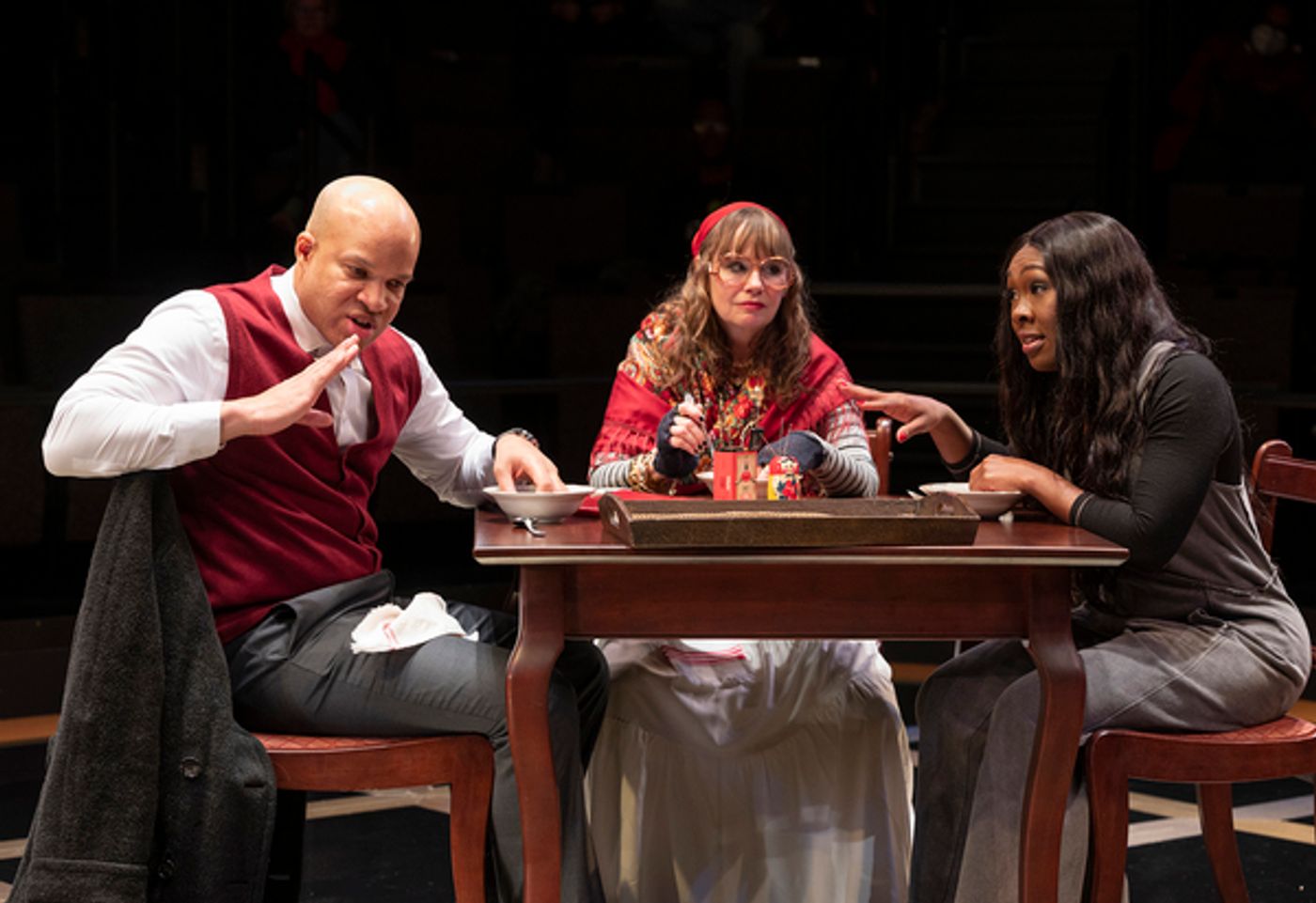 Photos: First Look at DESCRIBE THE NIGHT at Steppenwolf Theatre Company  Image