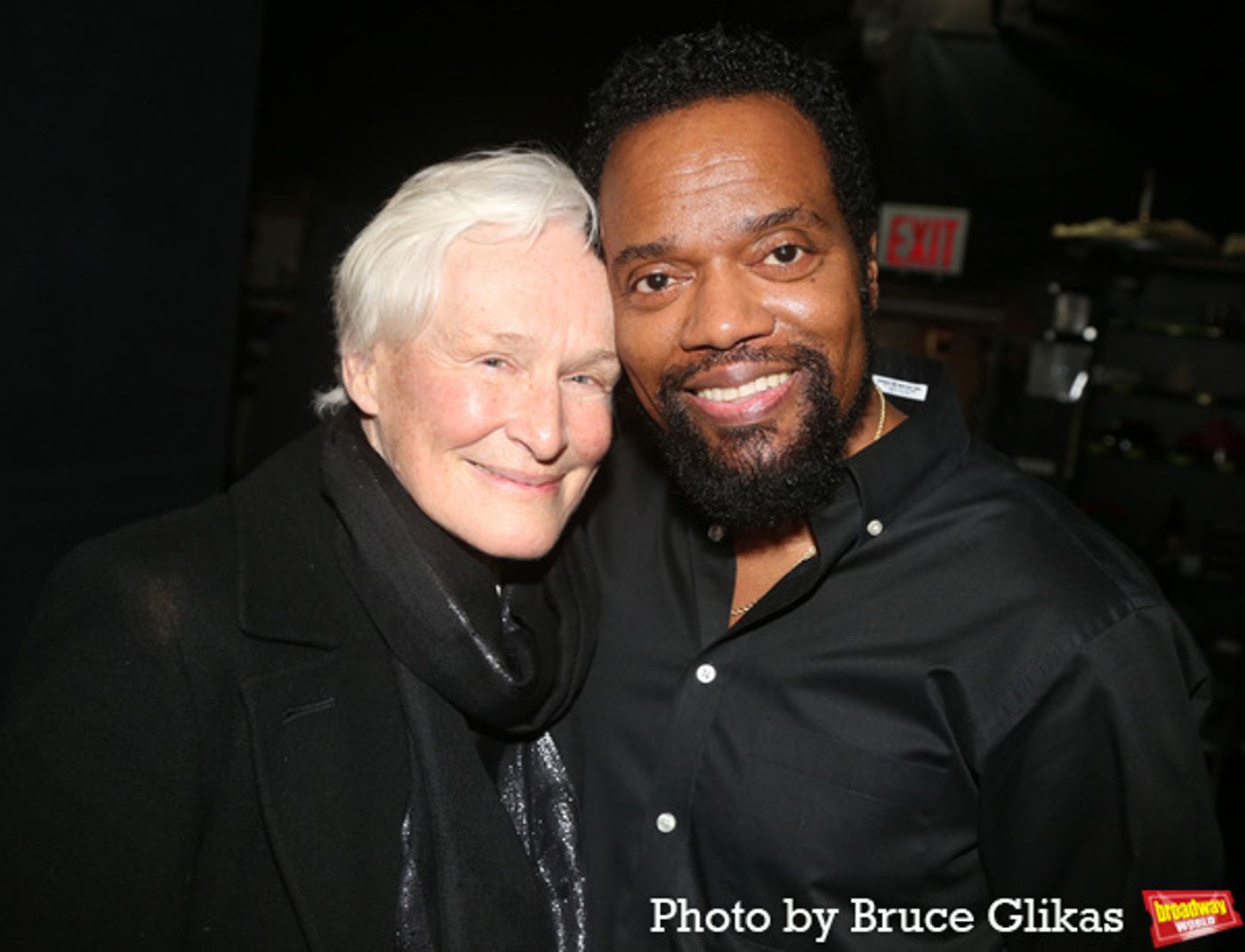 Photos: Glenn Close Visits SOME LIKE IT HOT  Image
