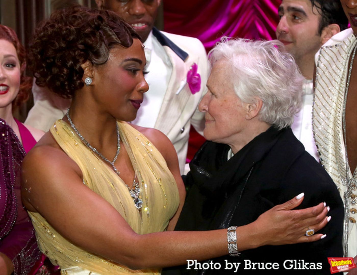 Photos: Glenn Close Visits SOME LIKE IT HOT  Image