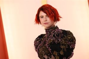 Jessie Buckley @ BroadwayWorld Jessie Buckley Photo