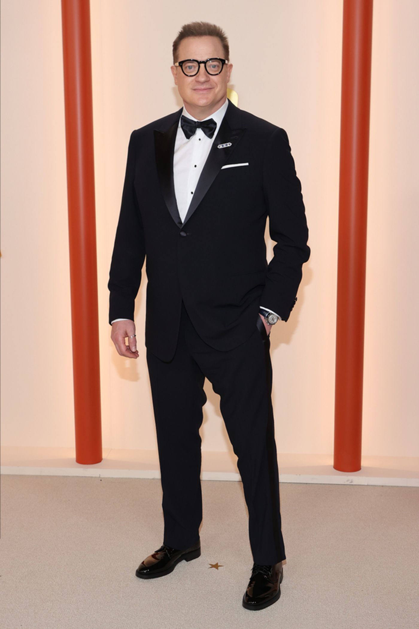 Photos: Stephanie Hsu, Ariana DeBose & More Walk the Oscars Red Carpet  Image