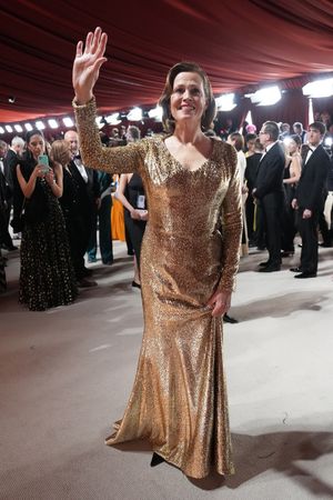 Sigourney Weaver @ BroadwayWorld Sigourney Weaver Photo