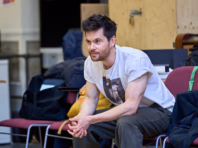 Tom Riley Photo