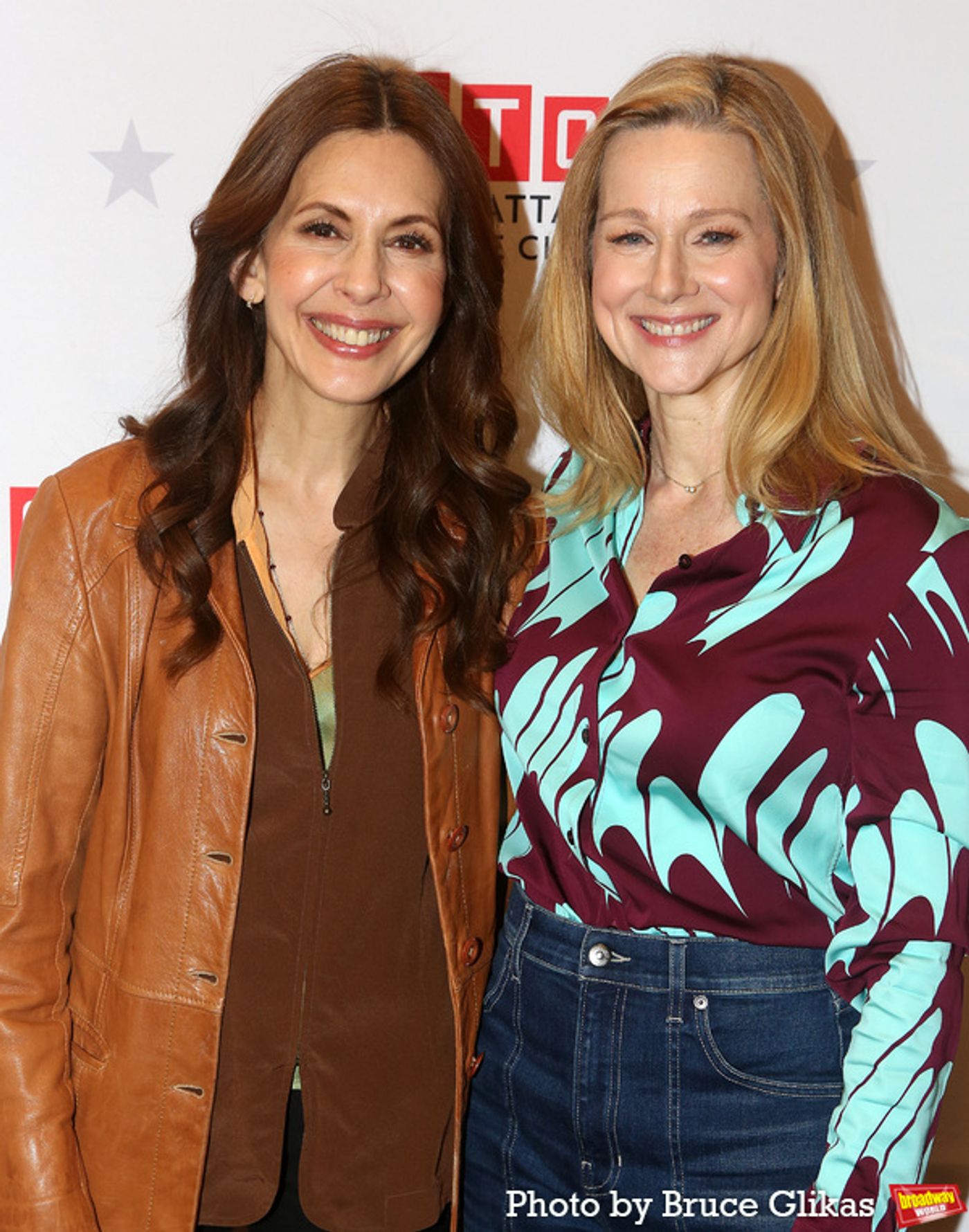 Photos: SUMMER, 1976's Laura Linney and Jessica Hecht Meet the Press  Image