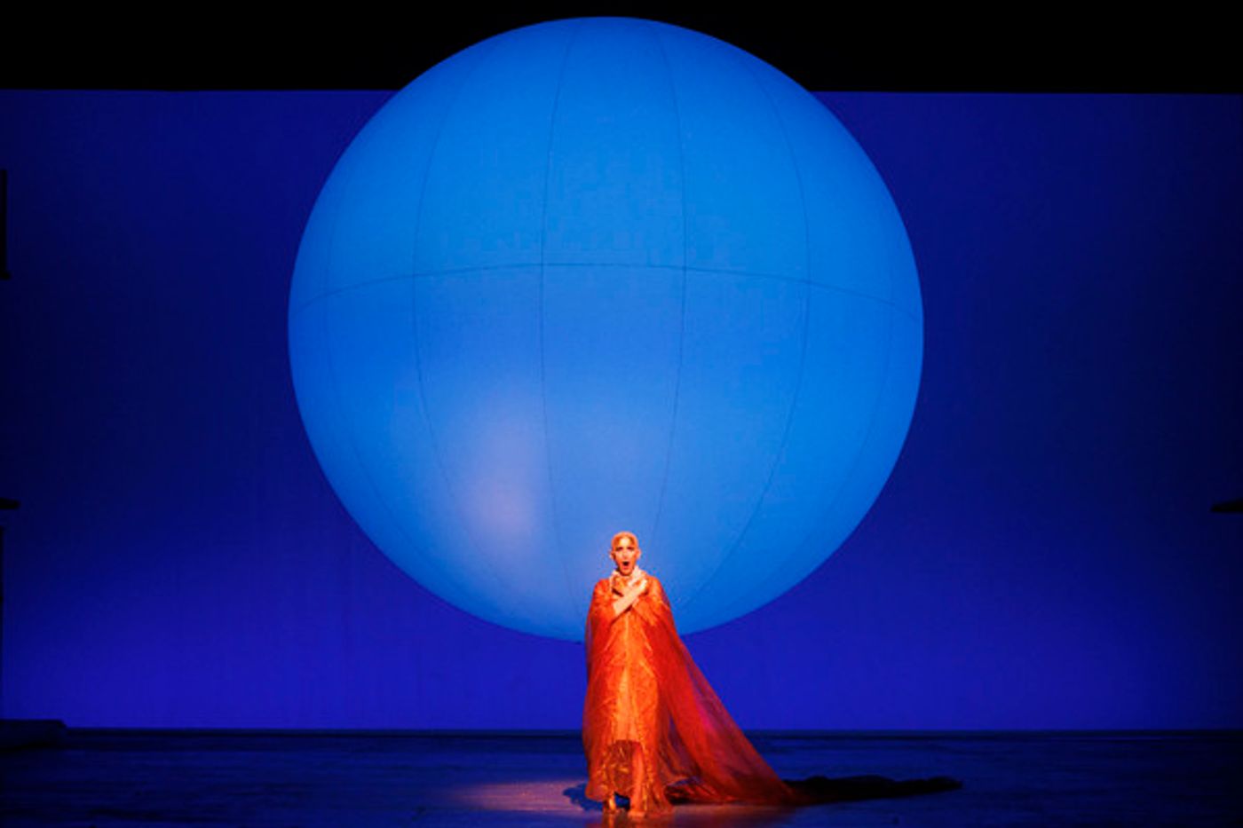 Photos: First Look at AKHNATEN at the London Coliseum  Image