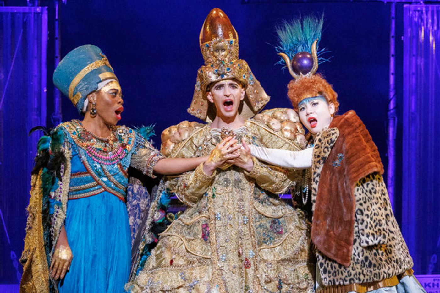 Photos: First Look at AKHNATEN at the London Coliseum  Image