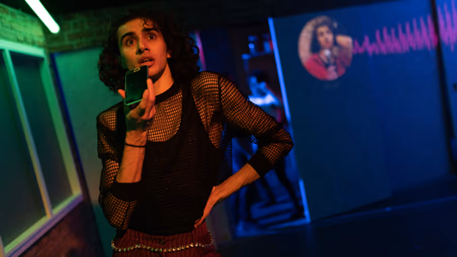 Photos: First Look at the UK Tour of ANIMAL Image