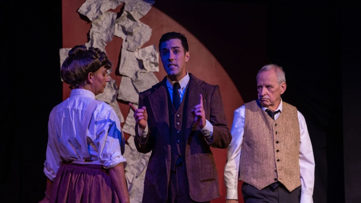 Review: KAFKA'S JOKE At Desert Ensemble Theatre Is Another Must-See!  Image