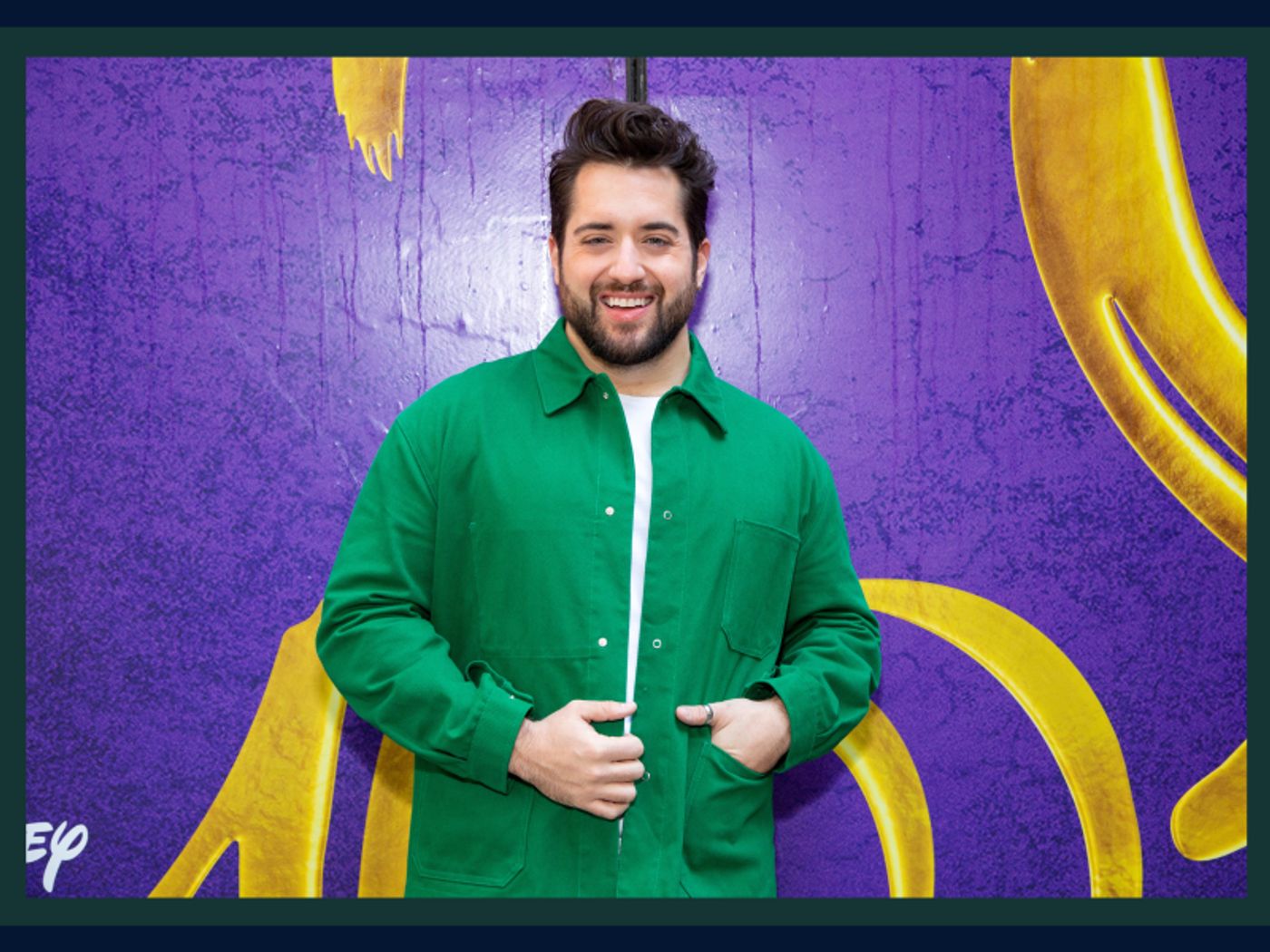 Words From the Wings: Zach Bencal of ALADDIN Talks Pre-Show Rituals, Backstage Must-Haves, and More!  Image