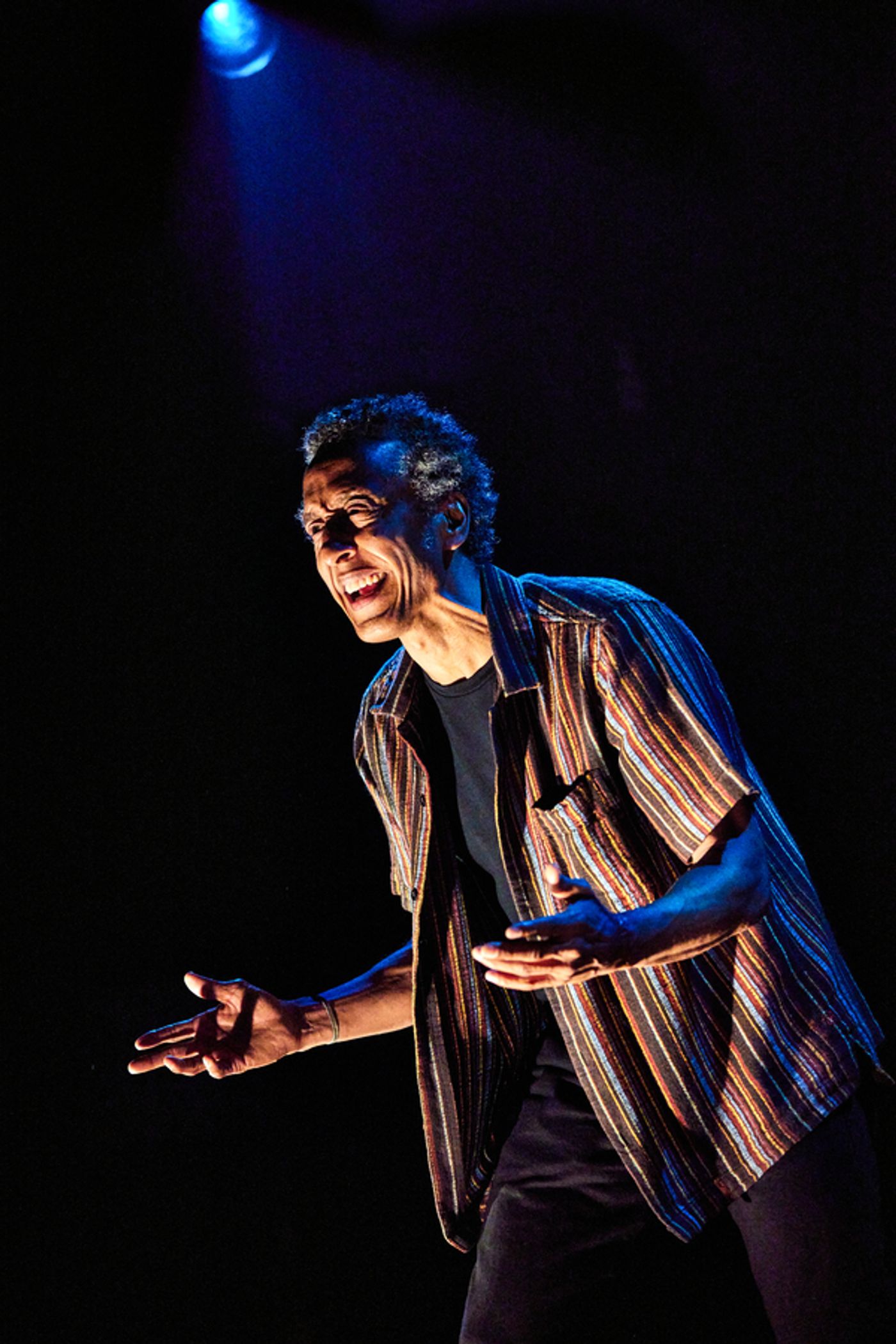 Photos: First Look at Andre Royo in DRINKING IN AMERICA at Audible Theater  Image