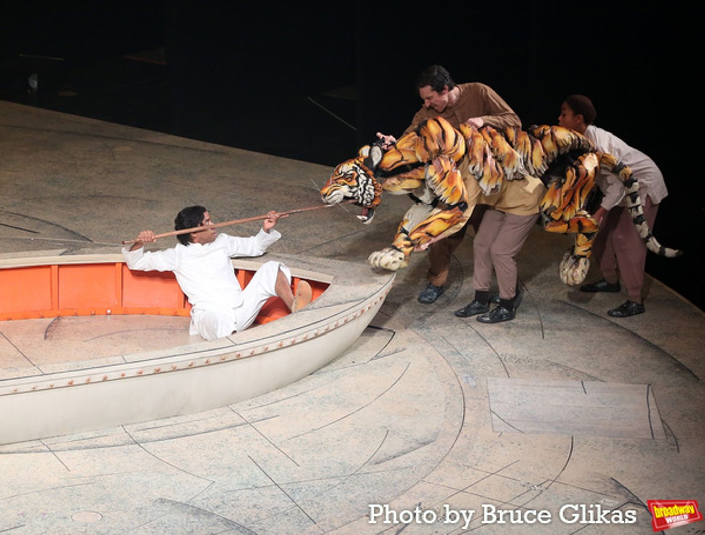 Photos: The Company of LIFE OF PI Meets the Press!  Image