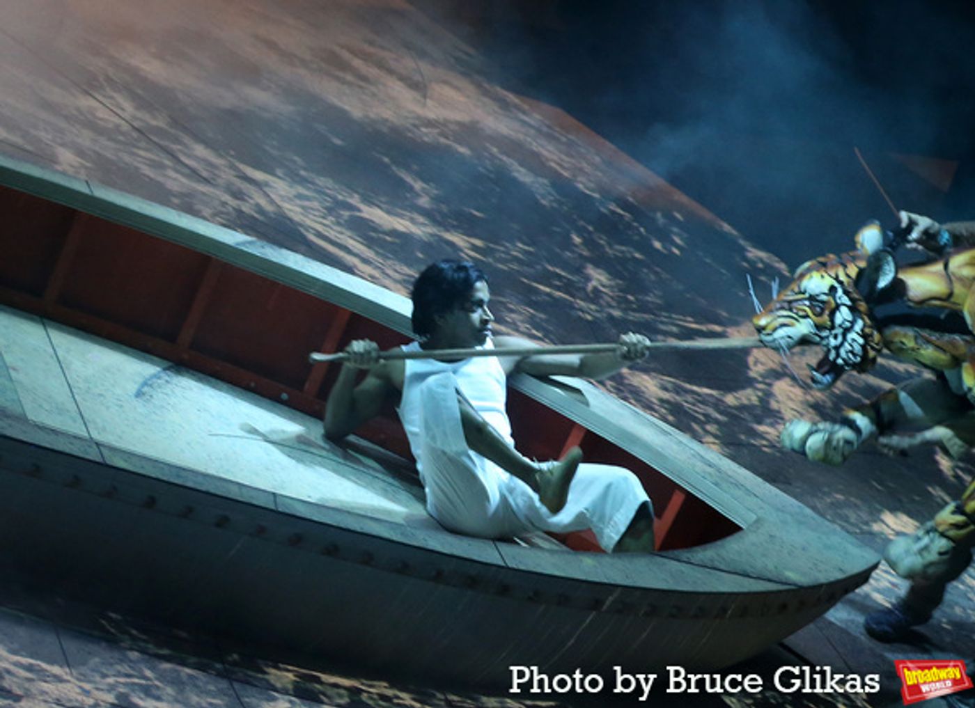 Photos: The Company of LIFE OF PI Meets the Press!  Image