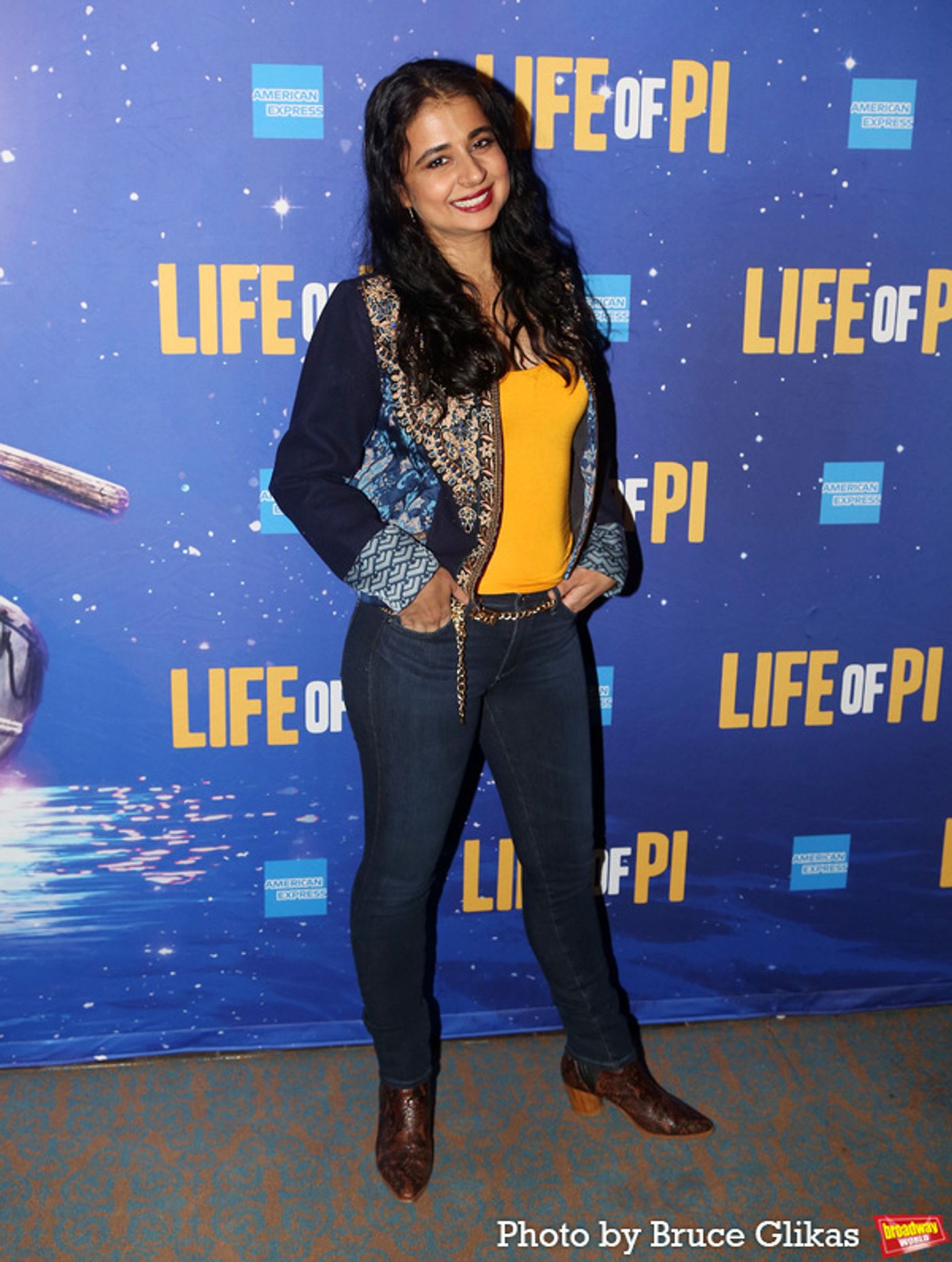Photos: The Company of LIFE OF PI Meets the Press!  Image